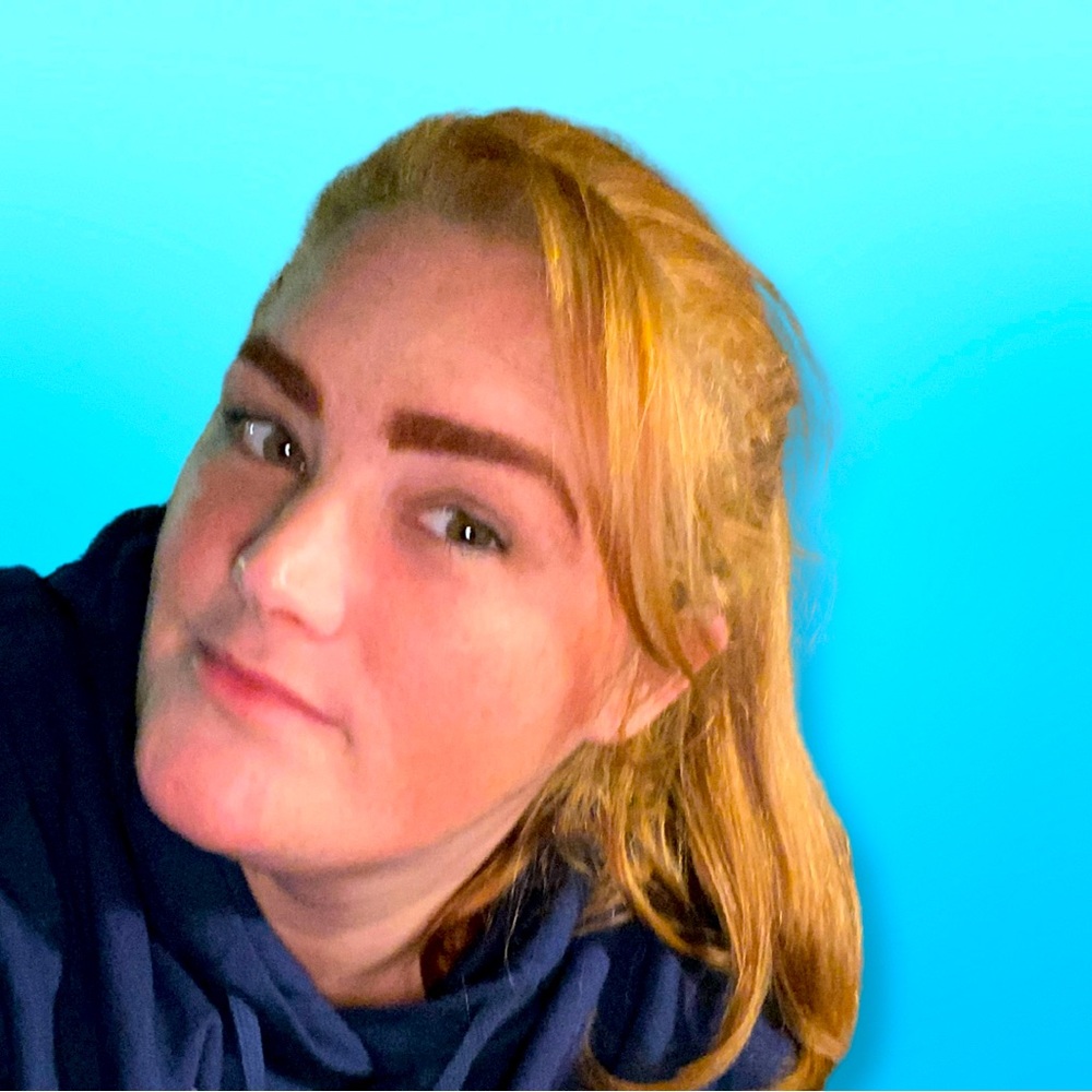 Meet your Posher, Ashlee